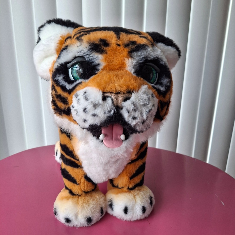 FurReal Friends Roarin' Tyler the Playful Tiger Cub Interactive Plush Toy Cat